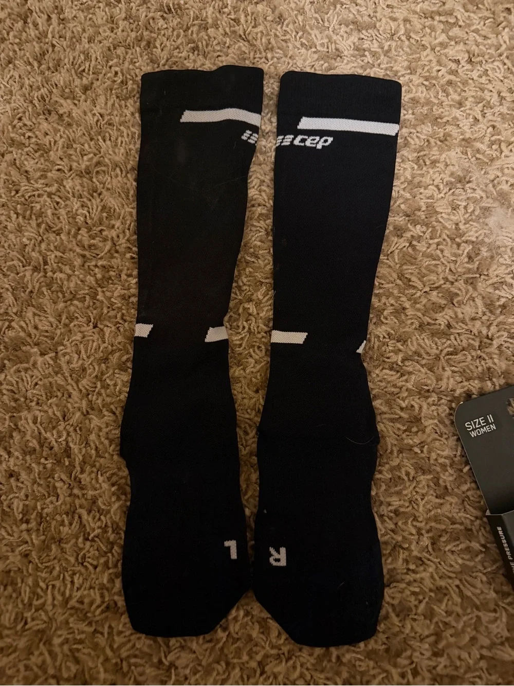 CEP The Run Compression Socks 4.0 Women Size II Black Knee High NWT